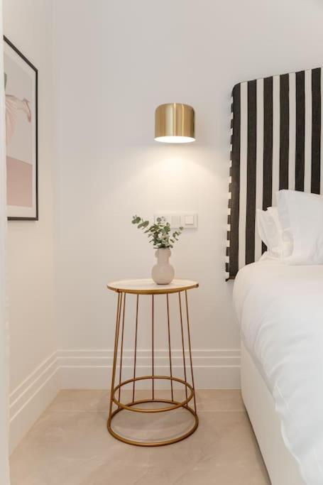 Isg Apartments O'Donnell 2-2-Free Parking Seville Luaran gambar