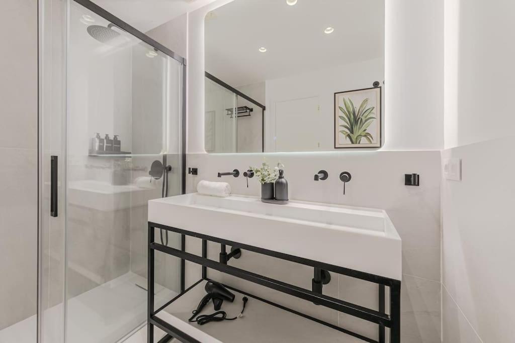 Isg Apartments O'Donnell 2-2-Free Parking Seville Luaran gambar